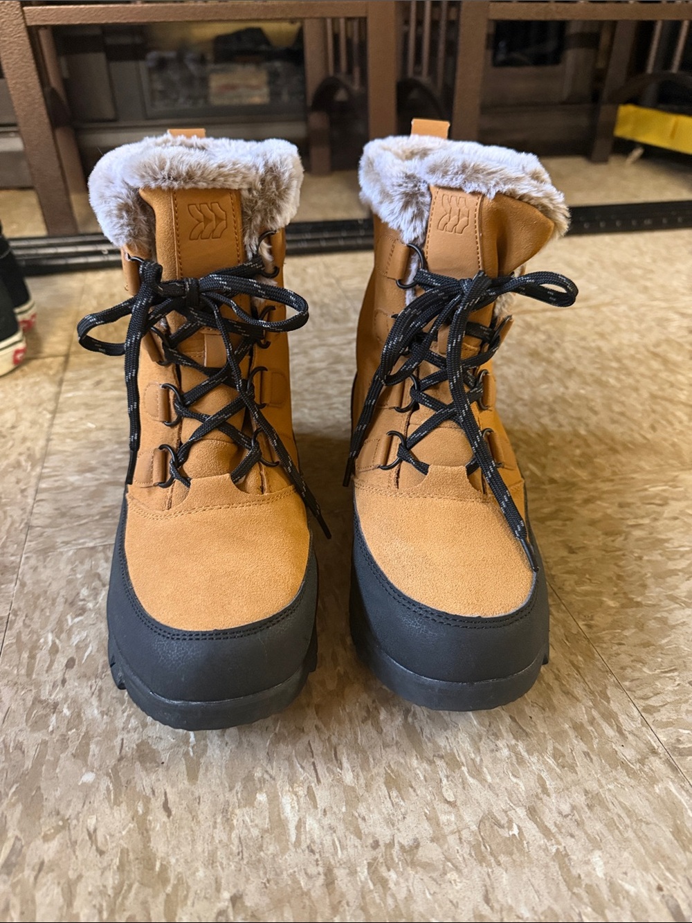 Women’s all in motion Tan Faux-Fur Winter Lace-Up Boots